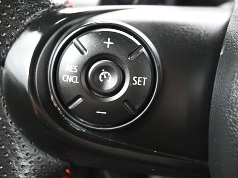 Used 2020 MINI Cooper Clubman S image 26