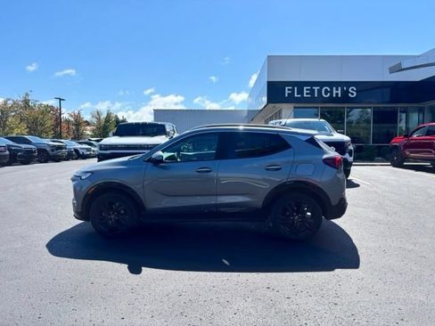 Used 2024 Buick Encore GX Sport Touring w/ Advanced Technology Package AWD/4WD image 9