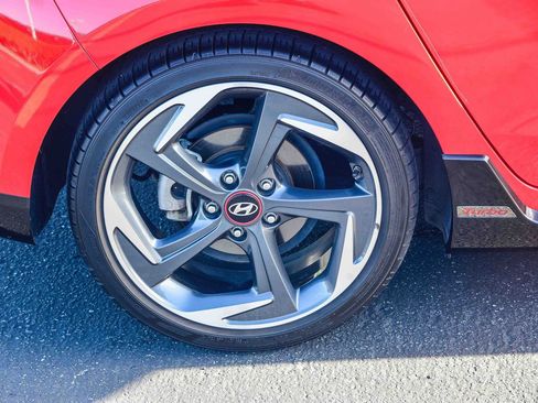 Used 2020 Hyundai Veloster Turbo Ultimate image 7