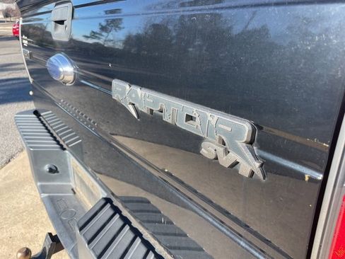 Used 2011 Ford F150 Raptor w/ Raptor Luxury Pkg image 8