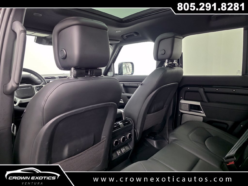 Used 2023 Land Rover Defender 130 SE AWD/4WD image 20