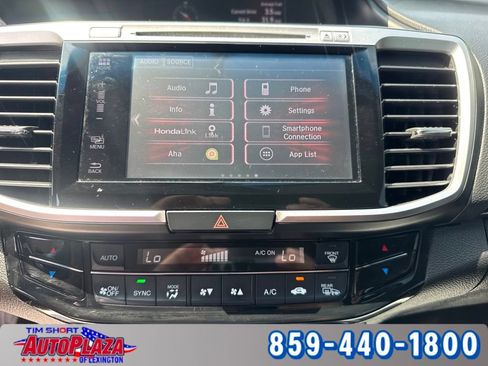 Used 2017 Honda Accord EX-L image 27