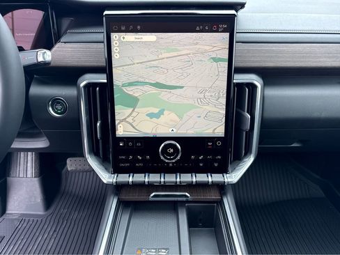 New 2026 GMC Acadia Denali w/ Super Cruise Package AWD/4WD image 13
