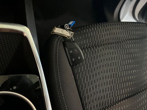 Used 2025 Chevrolet Equinox LT image 21