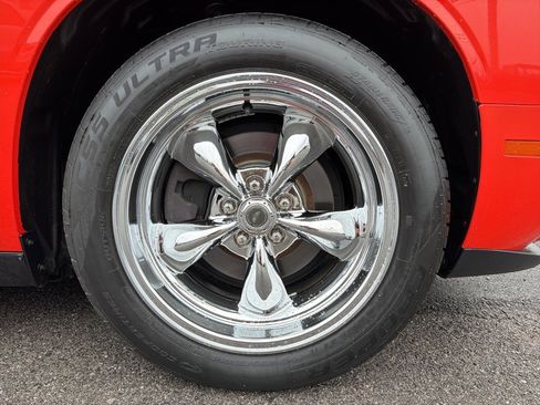 Used 2020 Dodge Challenger SXT image 10