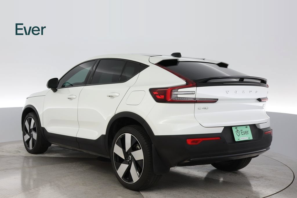 Used 2023 Volvo C40 P8 Recharge Ultimate AWD/4WD image 17