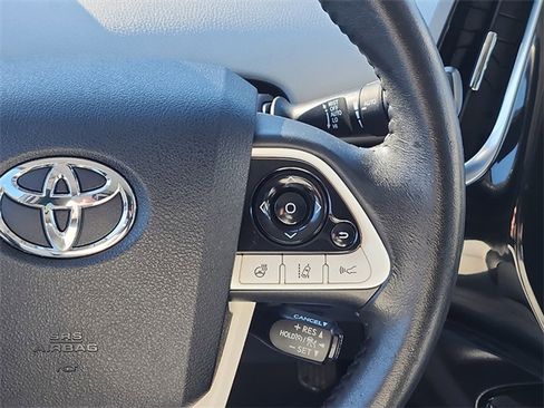 Used 2017 Toyota Prius Prime Advanced w/ Carpet Mat Package image 14