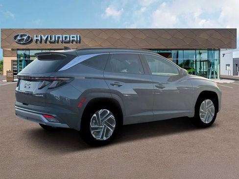 New 2026 Hyundai Tucson Limited image 8
