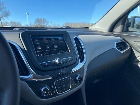 Used 2024 Chevrolet Equinox LT w/ LPO, Floor Liner Package image 8