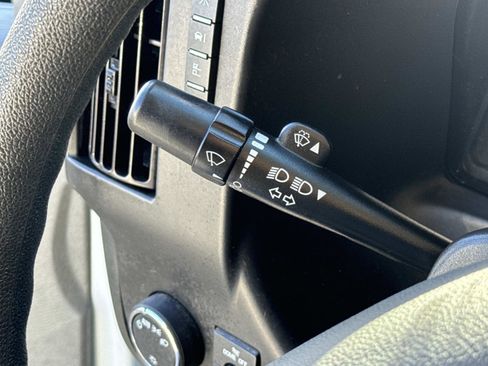 Used 2023 Chevrolet Express 2500 w/ Driver Convenience Package image 8