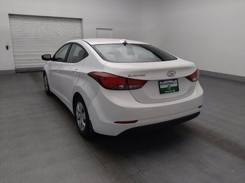 Used 2016 Hyundai Elantra SE FWD image 5