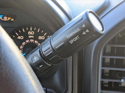 Used 2017 Ford F150 XL w/ Equipment Group 101A Mid image 10