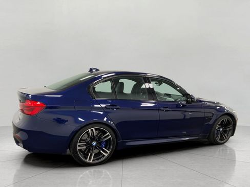 Used 2018 BMW M3 RWD image 2