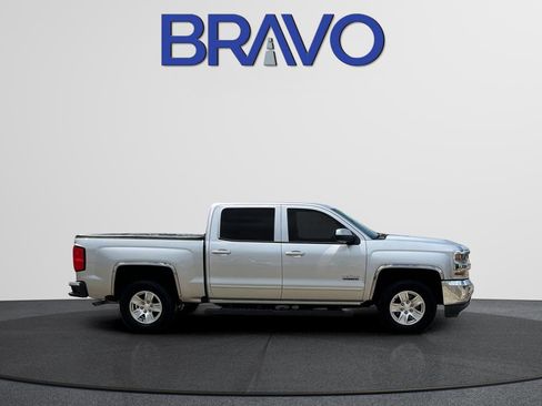 Used 2018 Chevrolet Silverado 1500 LT w/ Texas Edition RWD image 4
