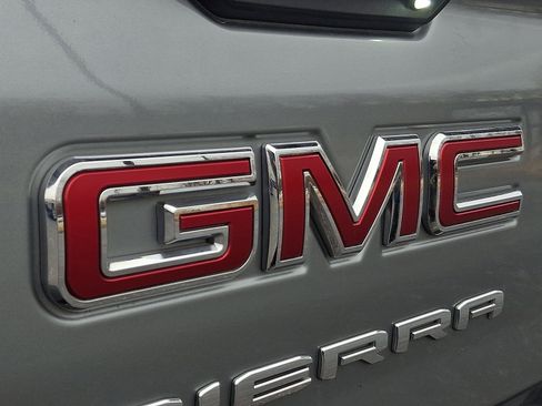 Used 2024 GMC Sierra 2500 Pro w/ Convenience Package image 29