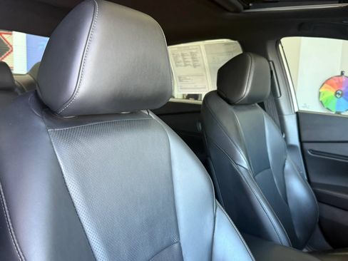 Used 2023 Honda Accord Sport image 25
