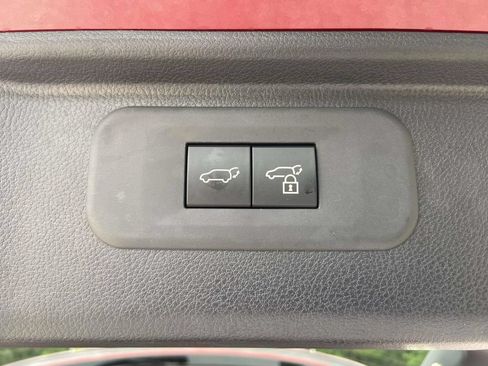 Used 2026 Toyota Grand Highlander AWD image 9