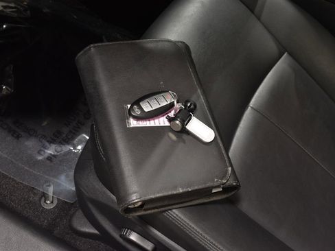 Used 2017 INFINITI Q50 2.0t w/ Moonroof Package image 38