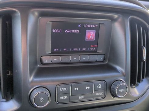 Used 2017 GMC Canyon 2WD Crew Cab w/ Convenience Package image 17