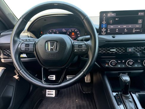 Used 2024 Honda Accord Sport image 10