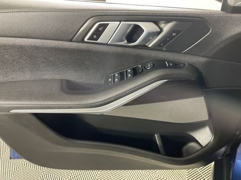 Used 2021 BMW X5 xDrive40i w/ Premium Package image 16