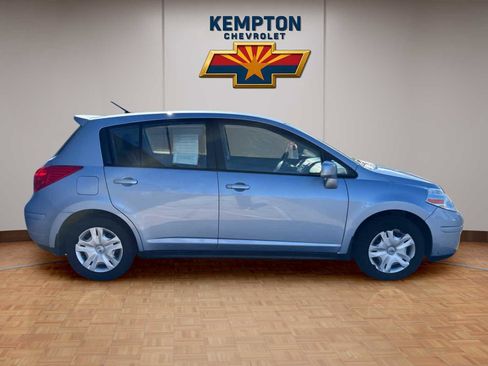 Used 2011 Nissan Versa 1.8 S w/ Plus Pkg image 7