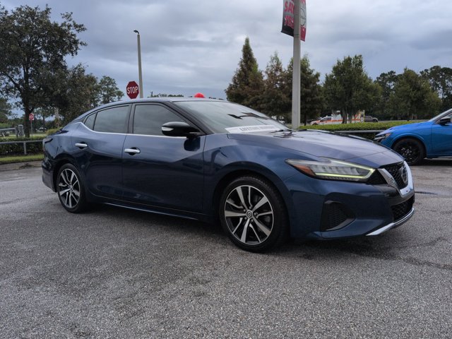 Used 2022 Nissan Maxima SV w/ Floor Mat Group FWD image 3
