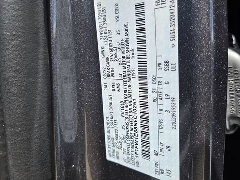 Used 2022 Ford F150 Lariat AWD/4WD image 32