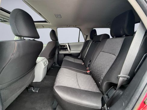Used 2012 Toyota 4Runner Trail AWD/4WD image 17
