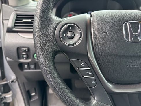 Used 2019 Honda Ridgeline Sport image 11