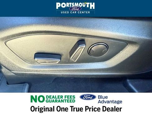 Certified 2022 Ford Explorer XLT w/ Equipment Group 202A image 25