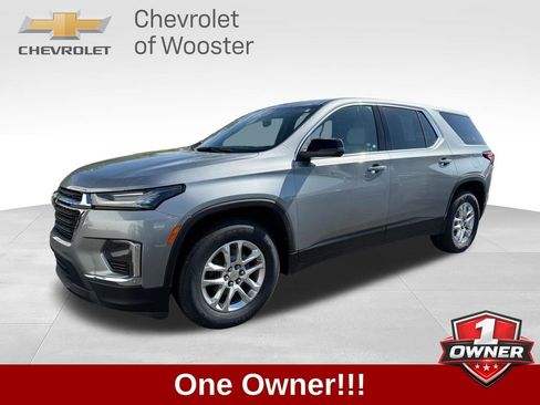 Used 2023 Chevrolet Traverse LS w/ LPO, Floor Liner Package AWD/4WD image 1