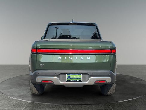 Used 2024 Rivian R1T Adventure AWD/4WD image 8