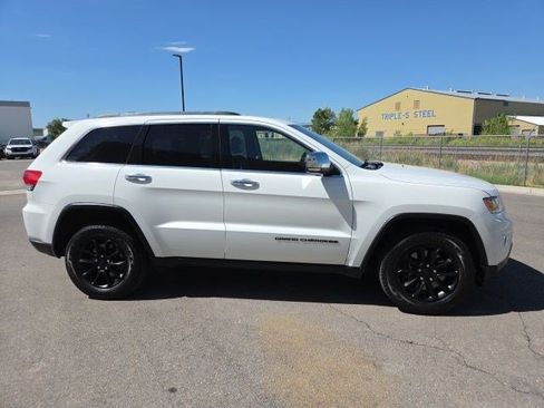 Used 2015 Jeep Grand Cherokee Limited w/ Trailer Tow Group IV AWD/4WD image 2