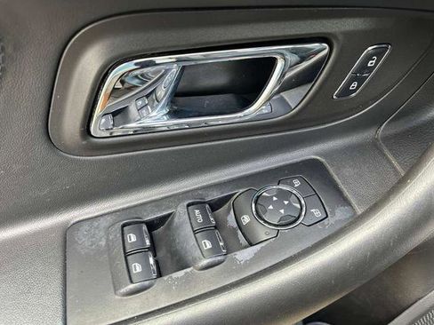 Used 2015 Ford Taurus SEL w/ Equipment Group 201A image 20