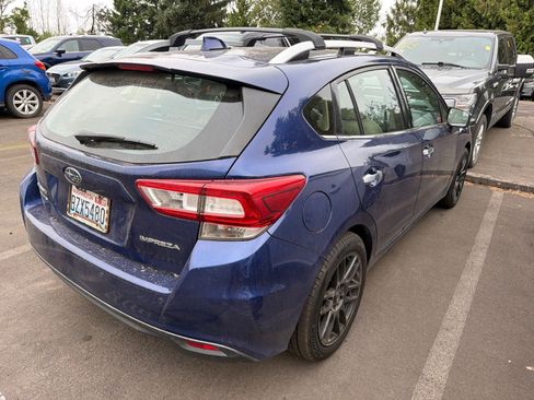 Used 2018 Subaru Impreza 2.0i Limited AWD/4WD image 2