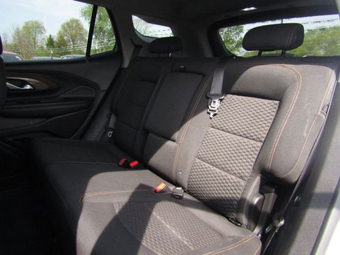 Used 2019 GMC Terrain SLE w/ Driver Convenience Package FWD image 19