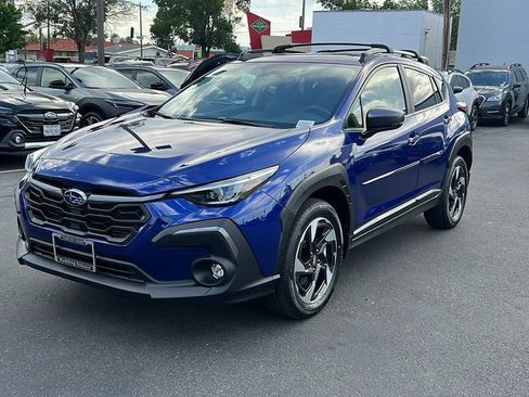 New 2025 Subaru Crosstrek 2.5i Limited image 1