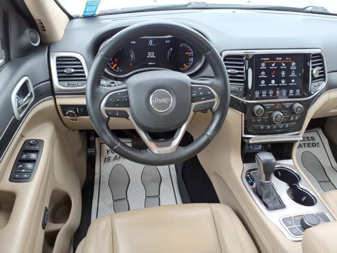 Used 2021 Jeep Grand Cherokee Limited AWD/4WD image 12