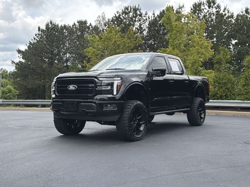 Used 2025 Ford F150 Lariat AWD/4WD image 14