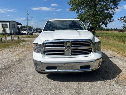 Used 2019 RAM 1500 Big Horn RWD image 2