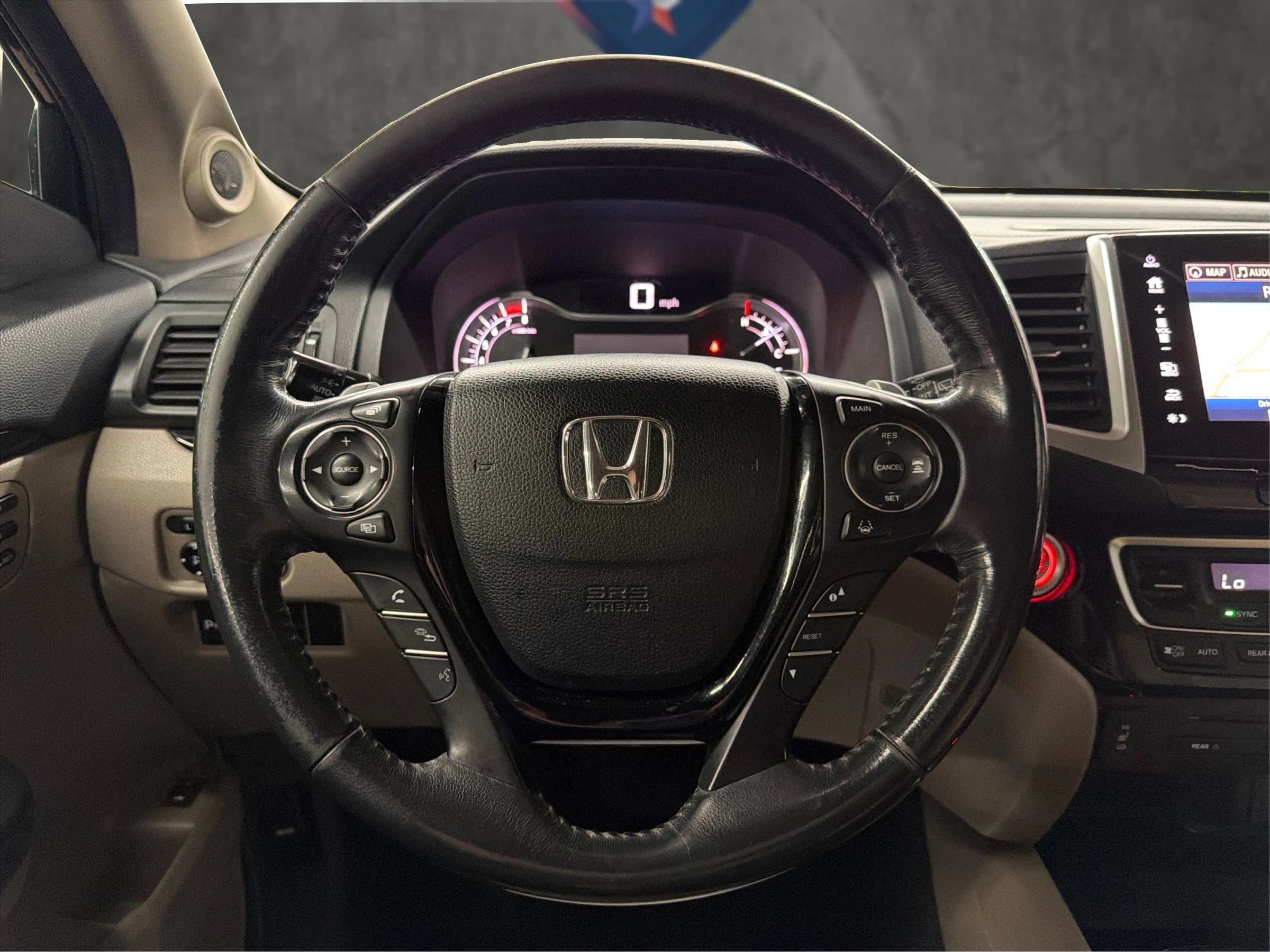 Used 2017 Honda Pilot Touring image 34
