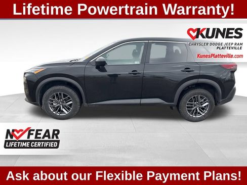 Used 2023 Nissan Rogue S image 5