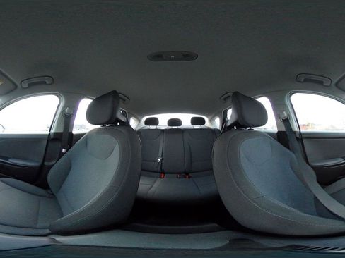Used 2025 Kia K4 FWD image 38