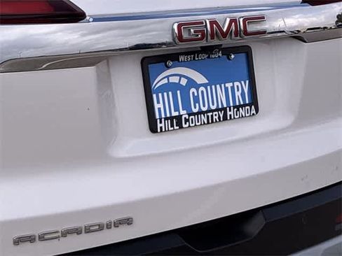 Used 2021 GMC Acadia SLT w/ Trailering Package image 13