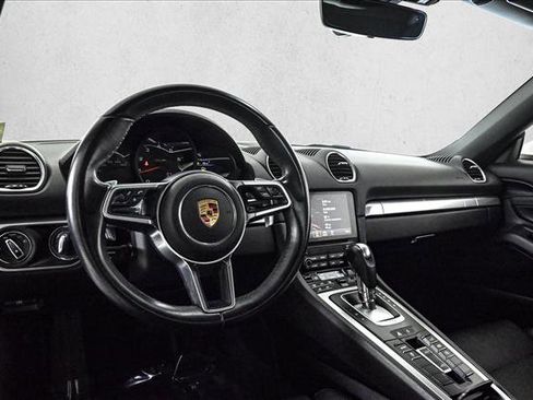 Used 2020 Porsche 718 Boxster image 20