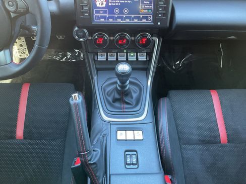 Used 2023 Subaru BRZ Limited w/ Popular Package #2 image 11