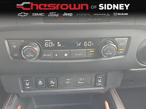 Used 2023 Nissan Frontier PRO-4X w/ Pro Convenience Package AWD/4WD image 28