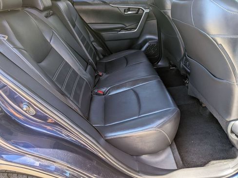 Used 2020 Toyota RAV4 XLE Premium w/ All Weather Liner Package AWD/4WD image 18