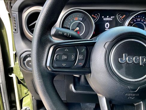 Used 2021 Jeep Wrangler Sport AWD/4WD image 24